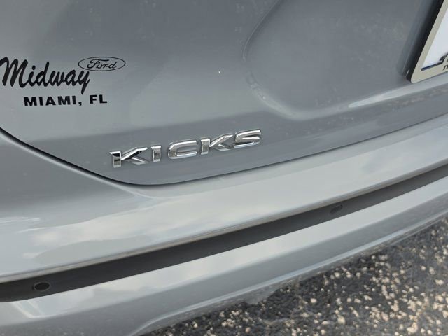 Used 2023 Nissan Kicks SV image 8