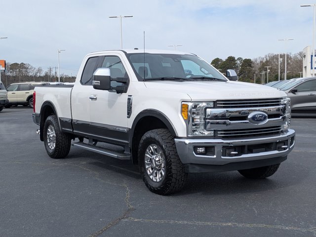 Certified 2017 Ford F250 Lariat w/ Tow Technology Bundle image 7