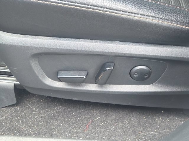 Used 2024 Nissan Pathfinder Rock Creek AWD/4WD image 25