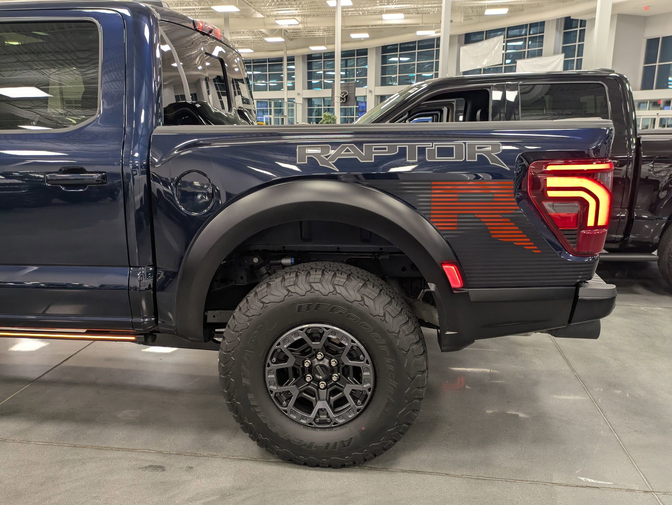 Certified 2025 Ford F150 Raptor w/ Equipment Group 803A Raptor R image 5