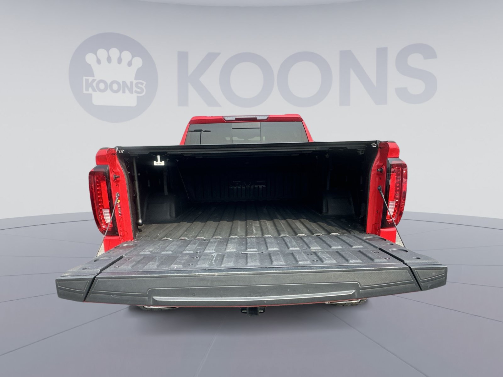 Used 2022 GMC Sierra 1500 SLT AWD/4WD image 32