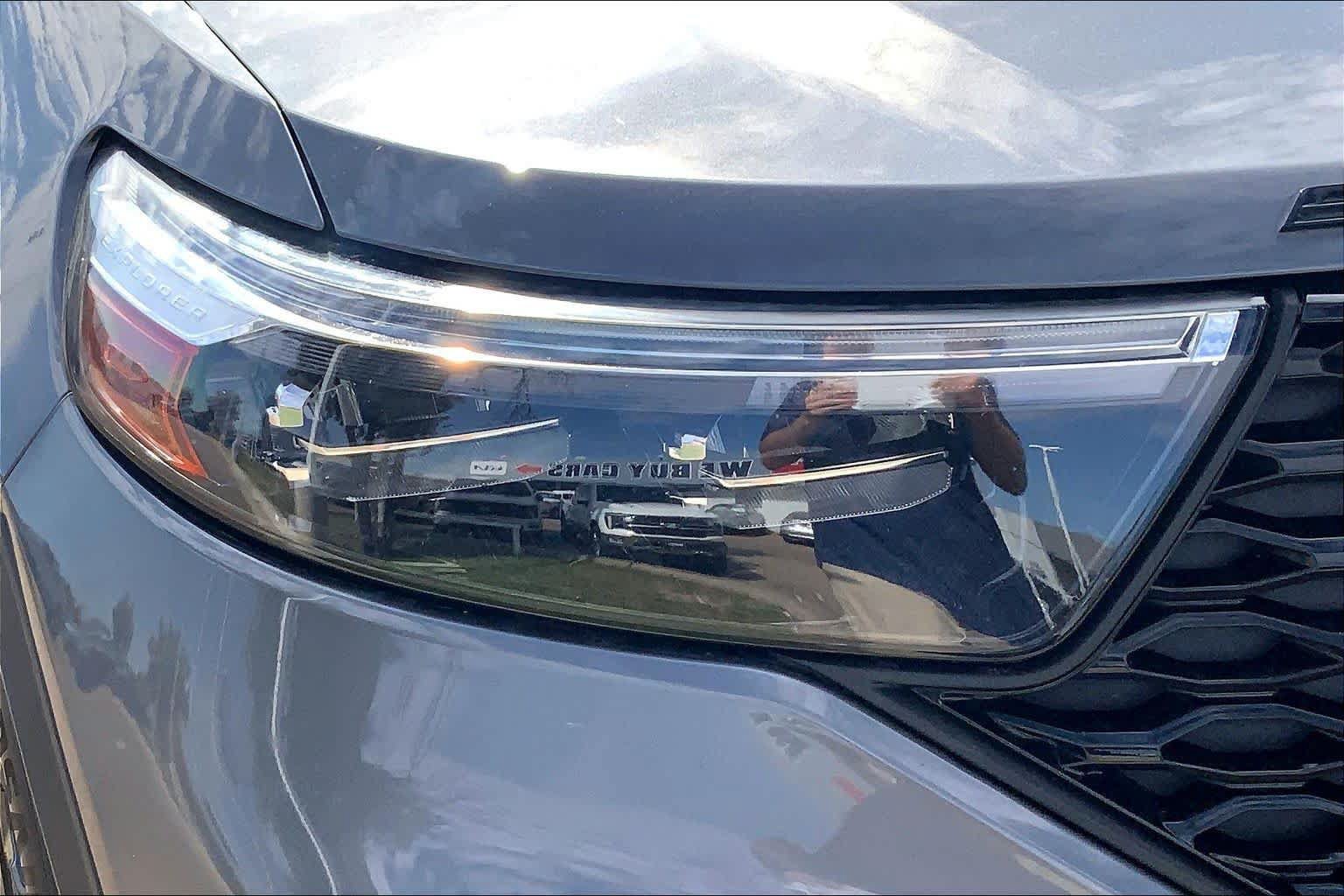 Certified 2022 Ford Explorer ST w/ Equipment Group 401A AWD/4WD image 28