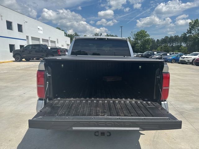 Used 2024 Toyota Tacoma TRD Off-Road AWD/4WD image 44