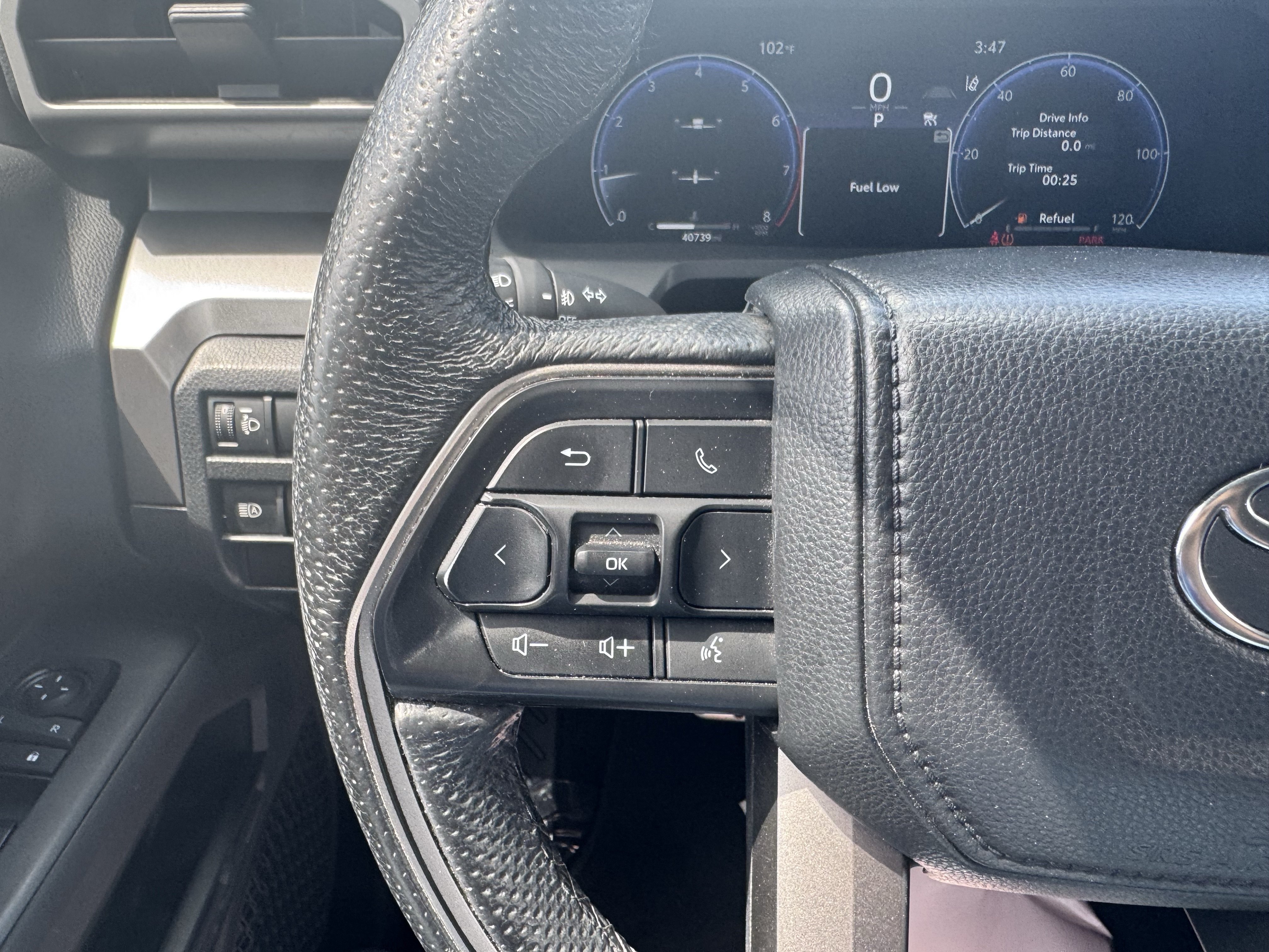 Used 2024 Toyota Tacoma TRD Sport RWD image 9