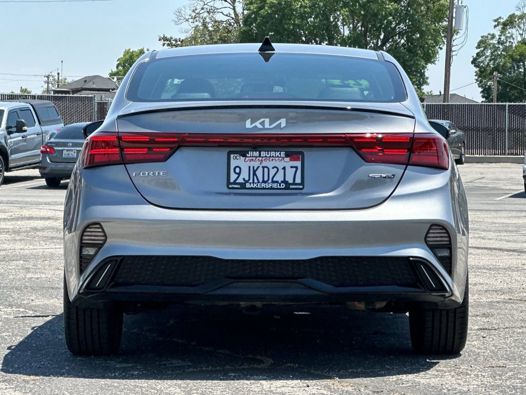 Used 2023 Kia Forte GT-Line w/ GT-Line Premium Package FWD image 4