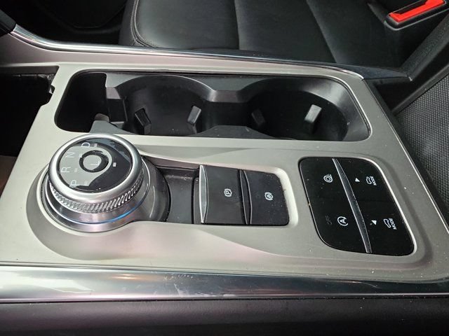 Certified 2024 Ford Explorer XLT w/ Equipment Group 202A RWD image 26