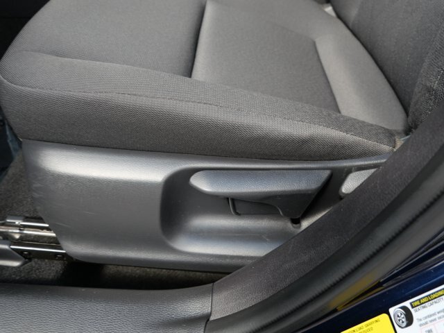 Used 2025 Toyota Corolla LE FWD image 14