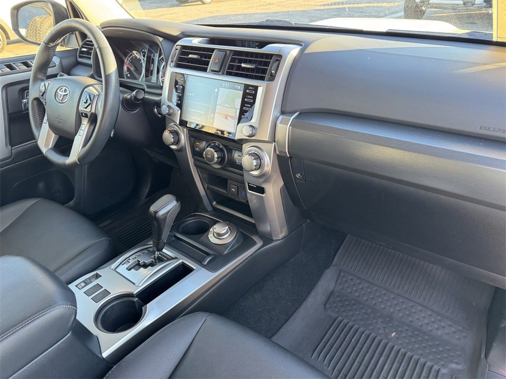 Used 2022 Toyota 4Runner TRD Sport image 5