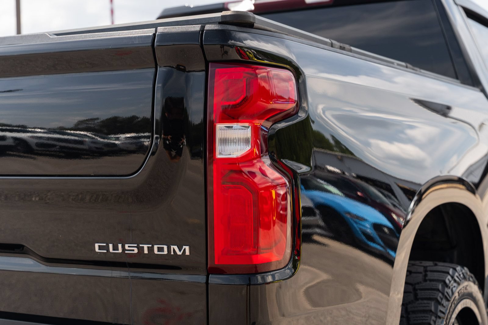 Used 2021 Chevrolet Silverado 1500 Custom RWD image 14