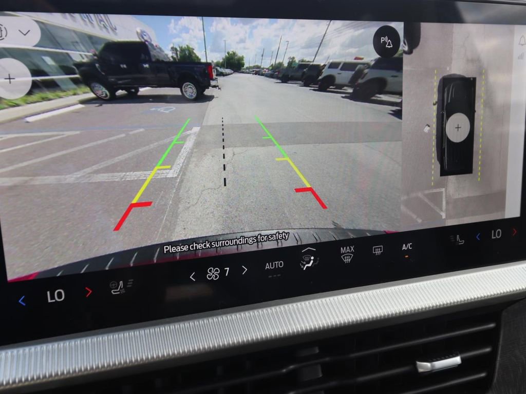 Certified 2025 Ford Explorer Platinum w/ LUX Leather Package image 6