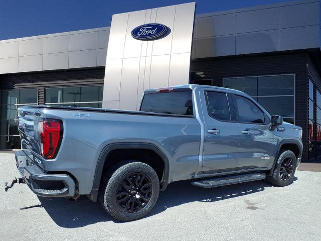 Used 2022 GMC Sierra 1500 Elevation AWD/4WD image 2