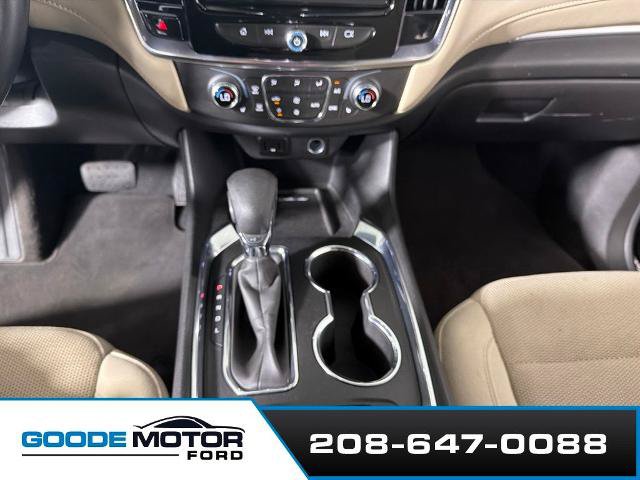 Used 2023 Chevrolet Traverse LT AWD/4WD image 17