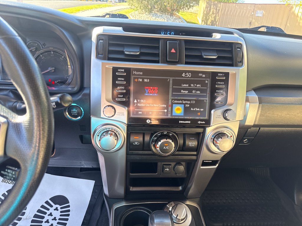 Used 2022 Toyota 4Runner SR5 Premium w/ Moonroof Package AWD/4WD image 19