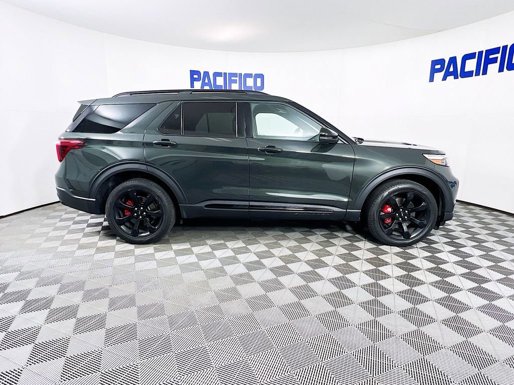 Certified 2024 Ford Explorer ST w/ Equipment Group 401A AWD/4WD image 8
