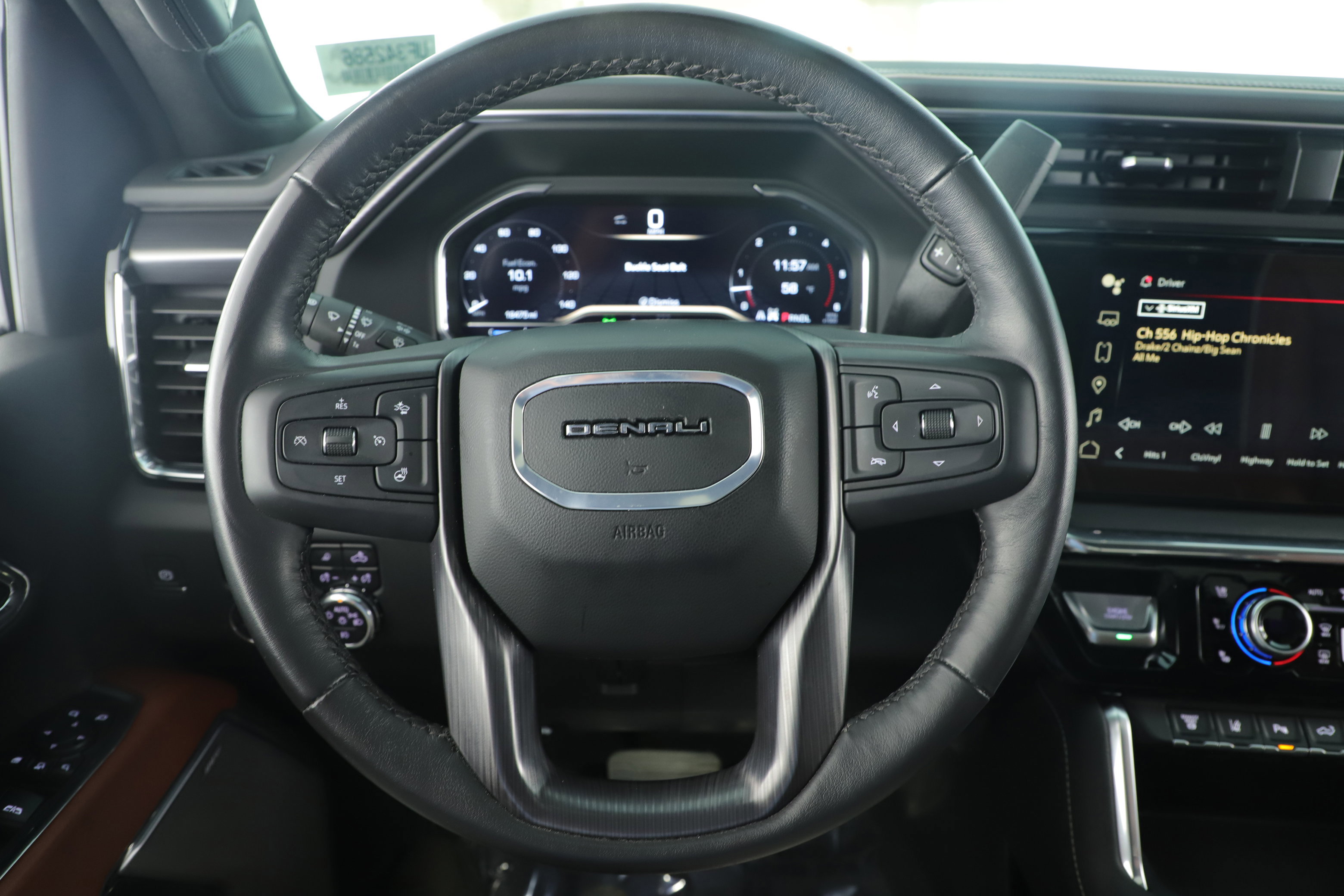 Used 2024 GMC Sierra 2500 Denali Ultimate w/ Max Trailering Package image 19