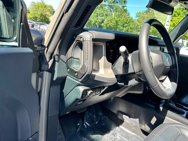 Certified 2025 Ford Bronco Outer Banks w/ Sasquatch Package AWD/4WD image 27