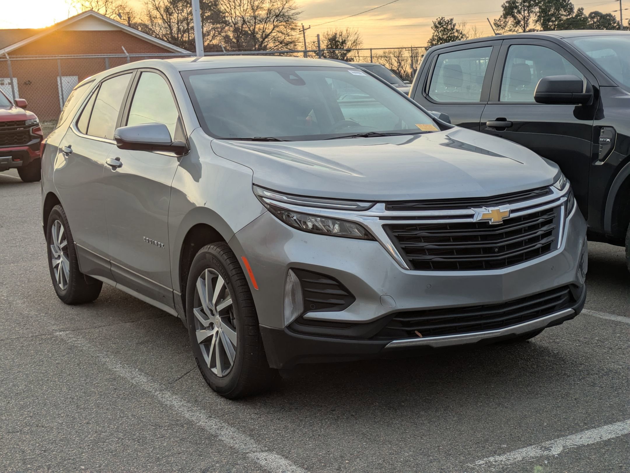 Used 2024 Chevrolet Equinox LT image 4