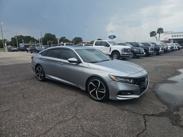 Used 2018 Honda Accord Sport image 3