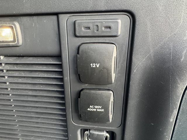 Certified 2025 Ford Expedition Active AWD/4WD image 21