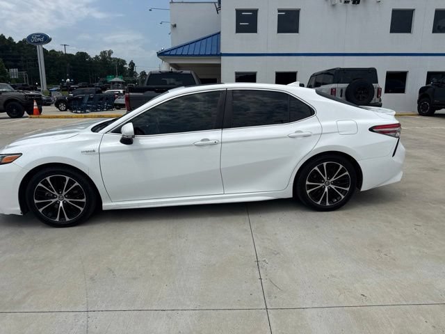 Used 2019 Toyota Camry SE w/ Audio Package FWD image 22
