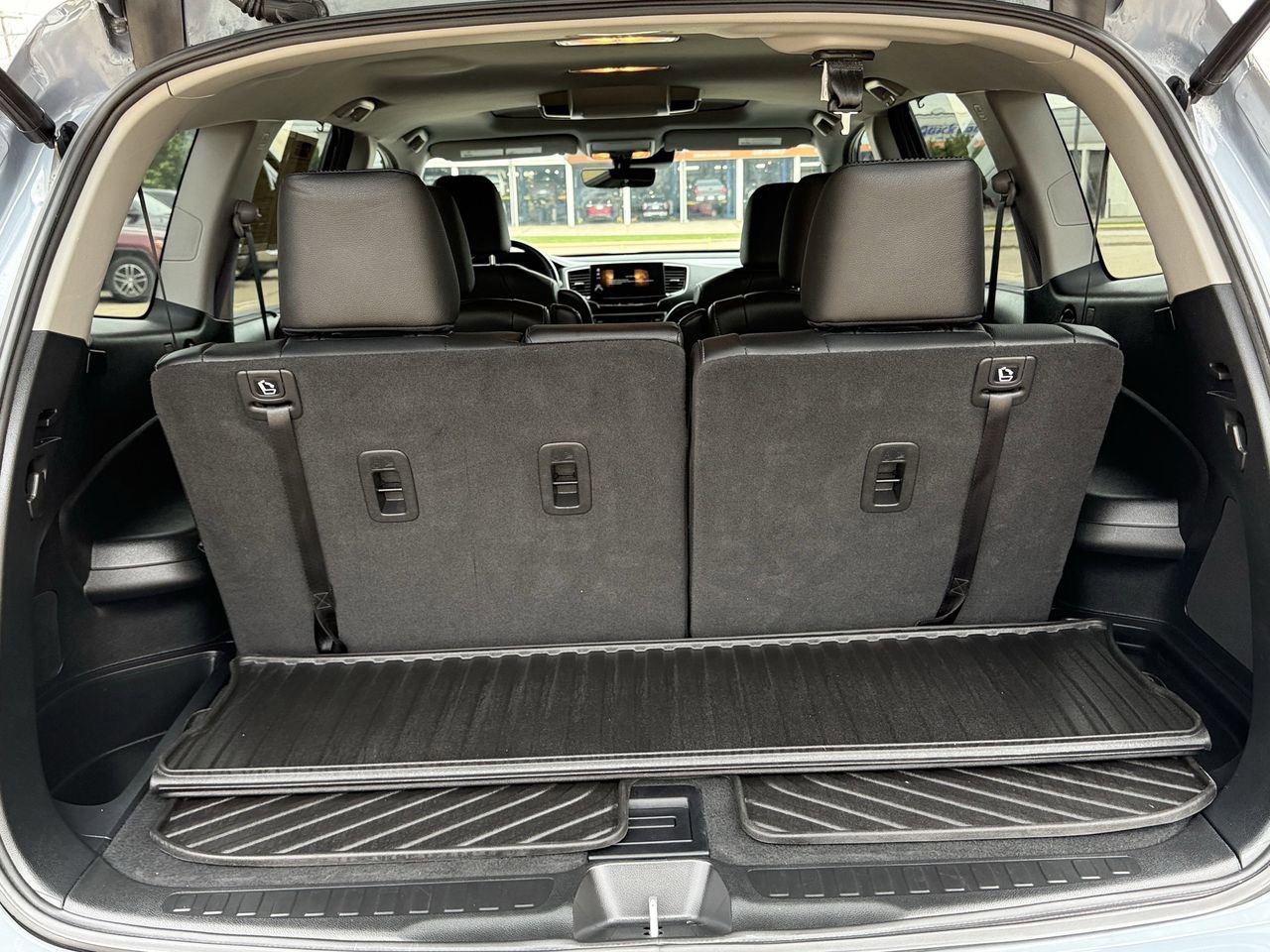 Used 2022 Honda Pilot Touring image 32