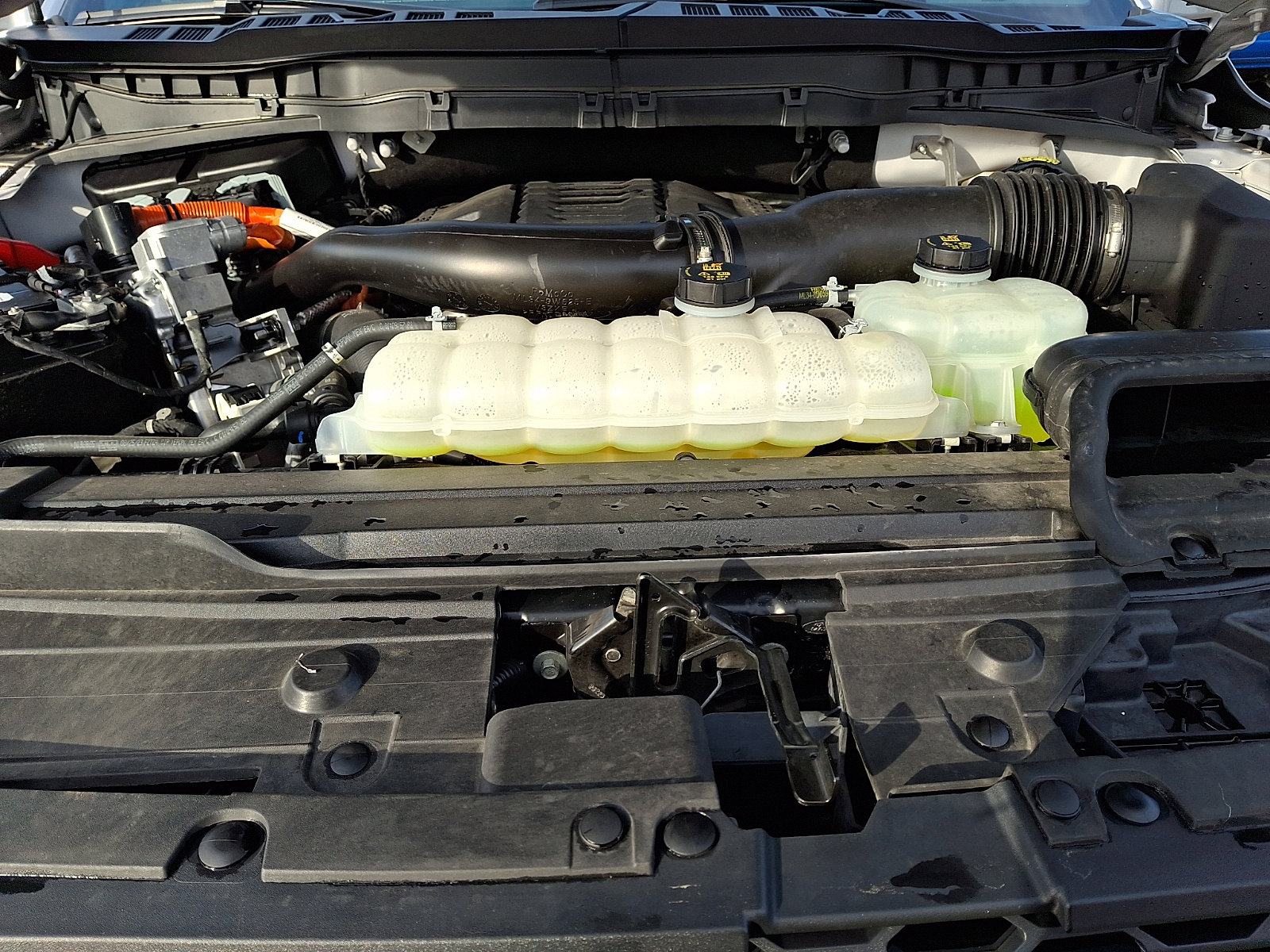 Certified 2023 Ford F150 Lariat w/ Equipment Group 502A High image 29