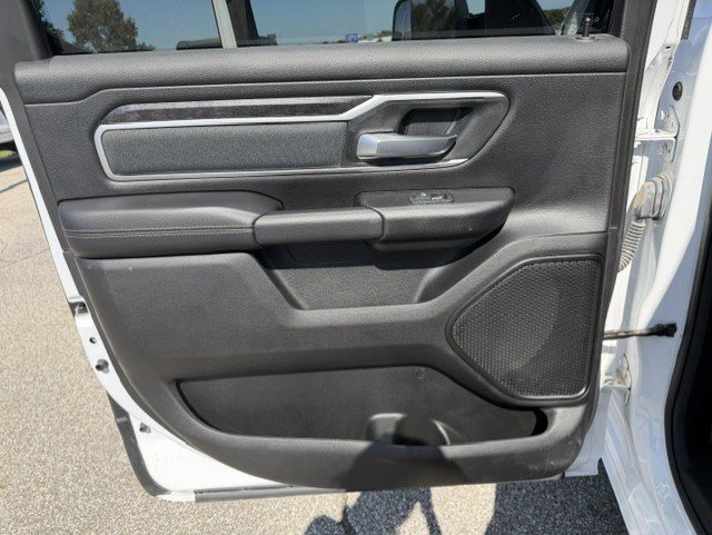 Used 2023 RAM 1500 Big Horn AWD/4WD image 30