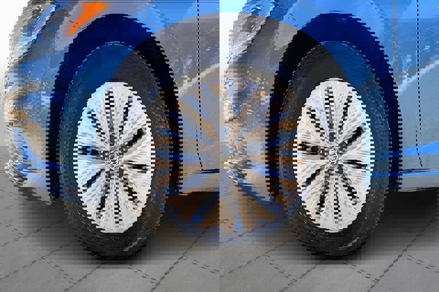 Used 2020 Volkswagen Jetta S w/ Driver Assistance Package image 12