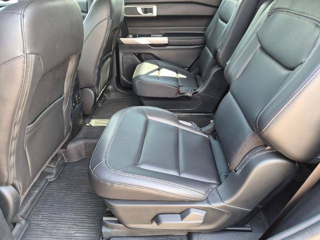 Certified 2023 Ford Explorer XLT w/ Equipment Group 202A AWD/4WD image 25