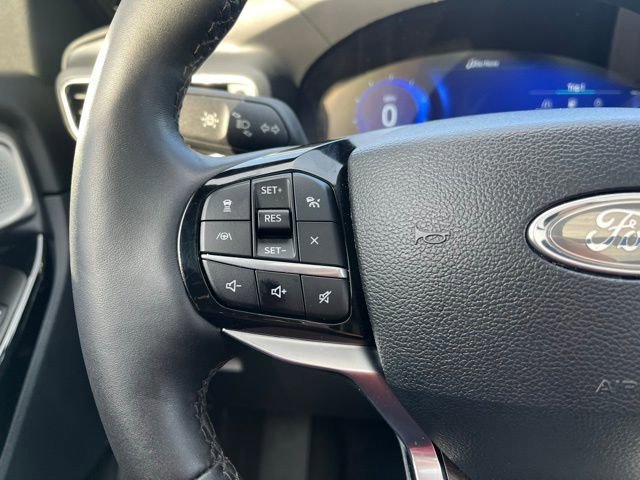 Certified 2022 Ford Explorer Platinum w/ Equipment Group 601A image 51