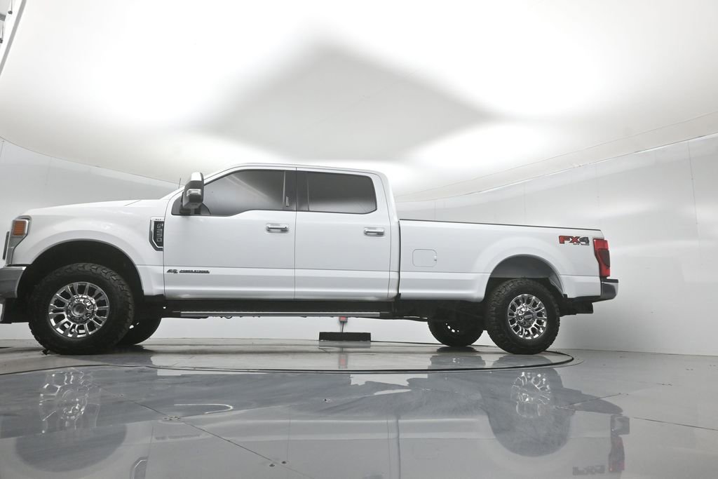Certified 2022 Ford F250 XLT w/ XLT Premium Package AWD/4WD image 48