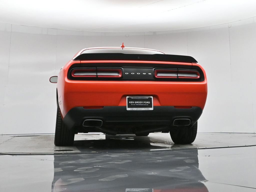 Used 2023 Dodge Challenger R/T image 18