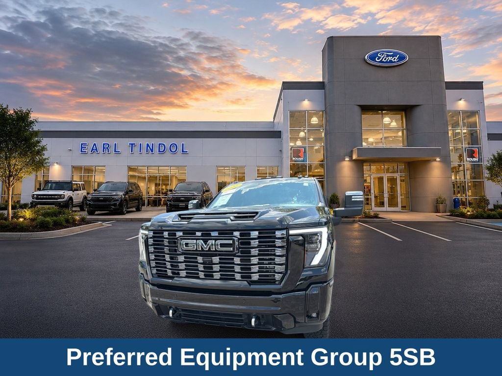 Used 2025 GMC Sierra 2500 Denali Ultimate AWD/4WD image 3
