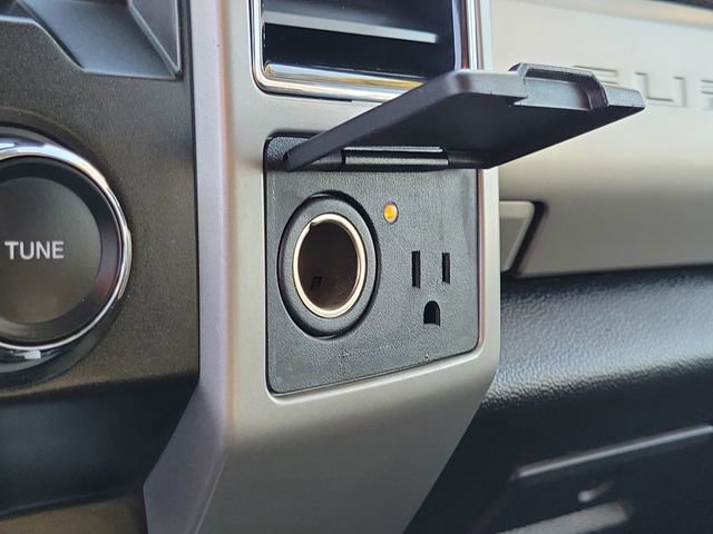 Certified 2021 Ford F350 Lariat w/ Lariat Ultimate Package image 16