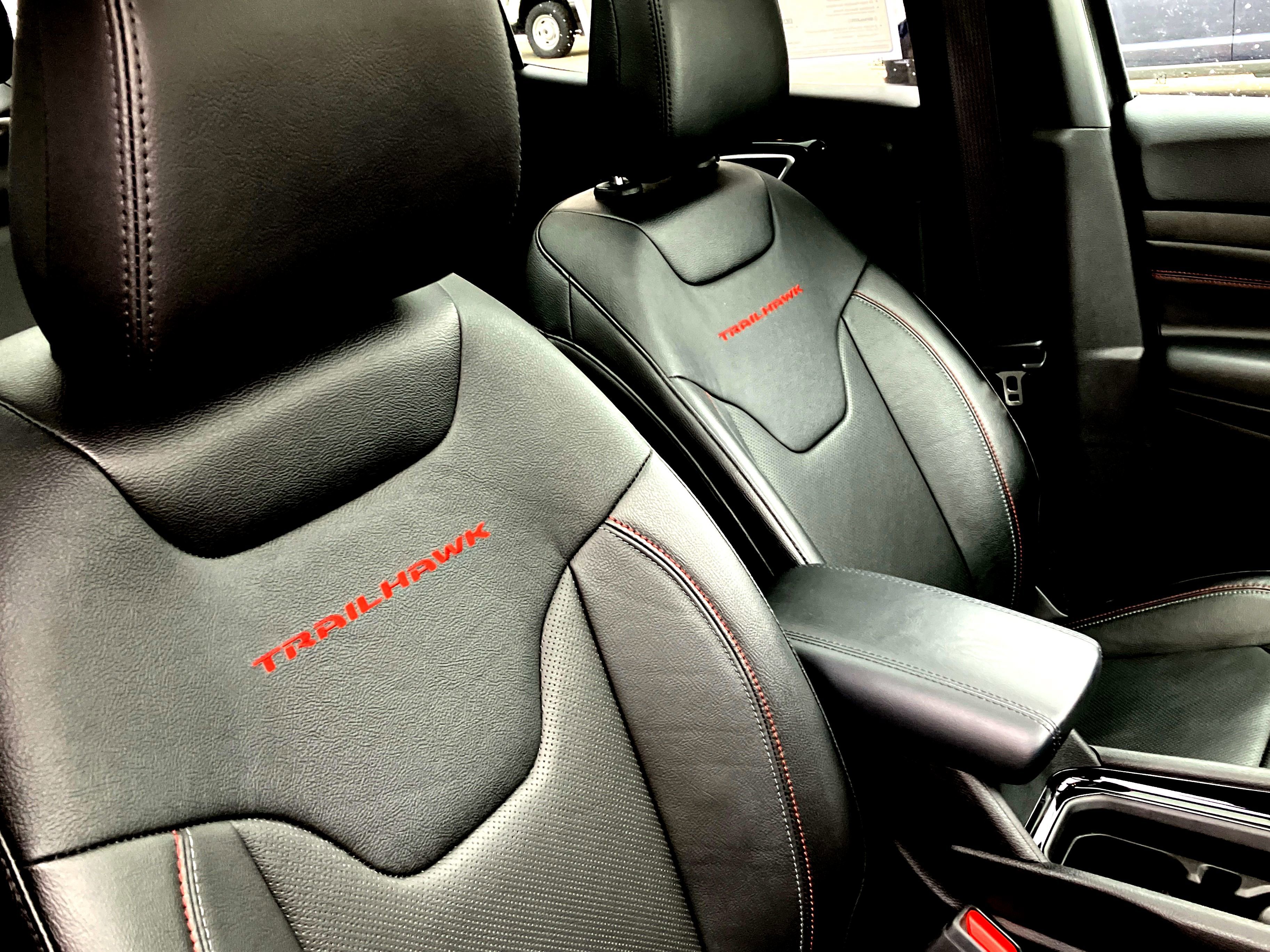 Used 2024 Jeep Compass Trailhawk w/ Trailhawk Elite Group image 41