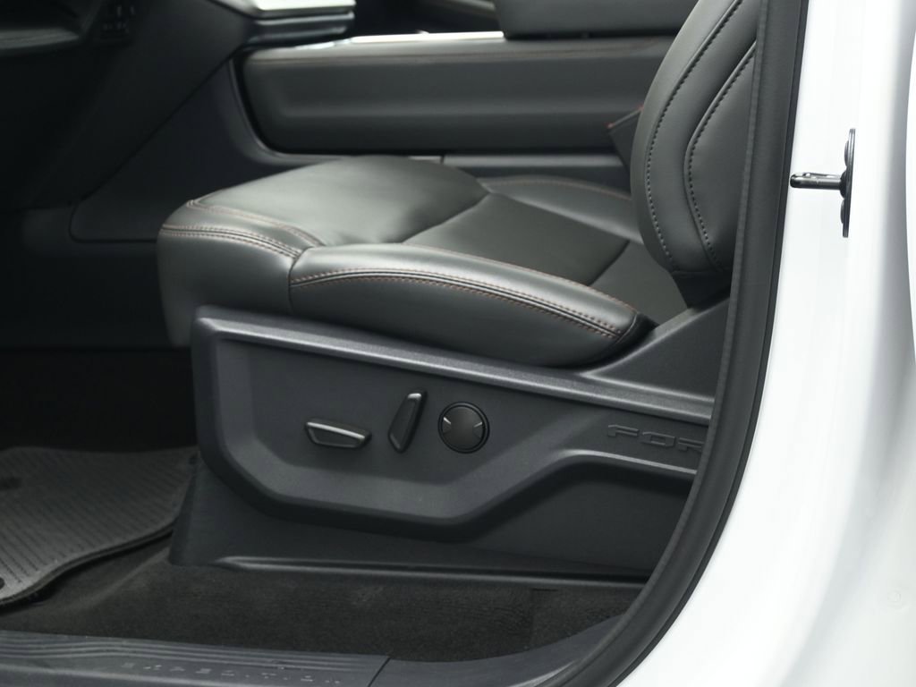 Certified 2025 Ford Expedition Max Active image 12