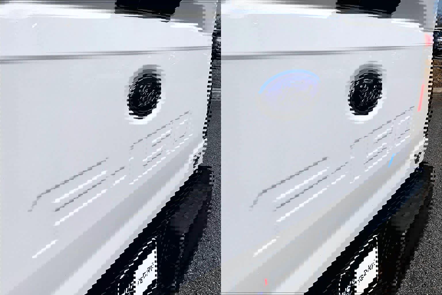 Certified 2022 Ford F150 Lightning Pro image 30