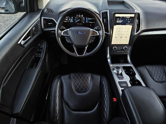 Certified 2024 Ford Edge Titanium AWD/4WD image 13