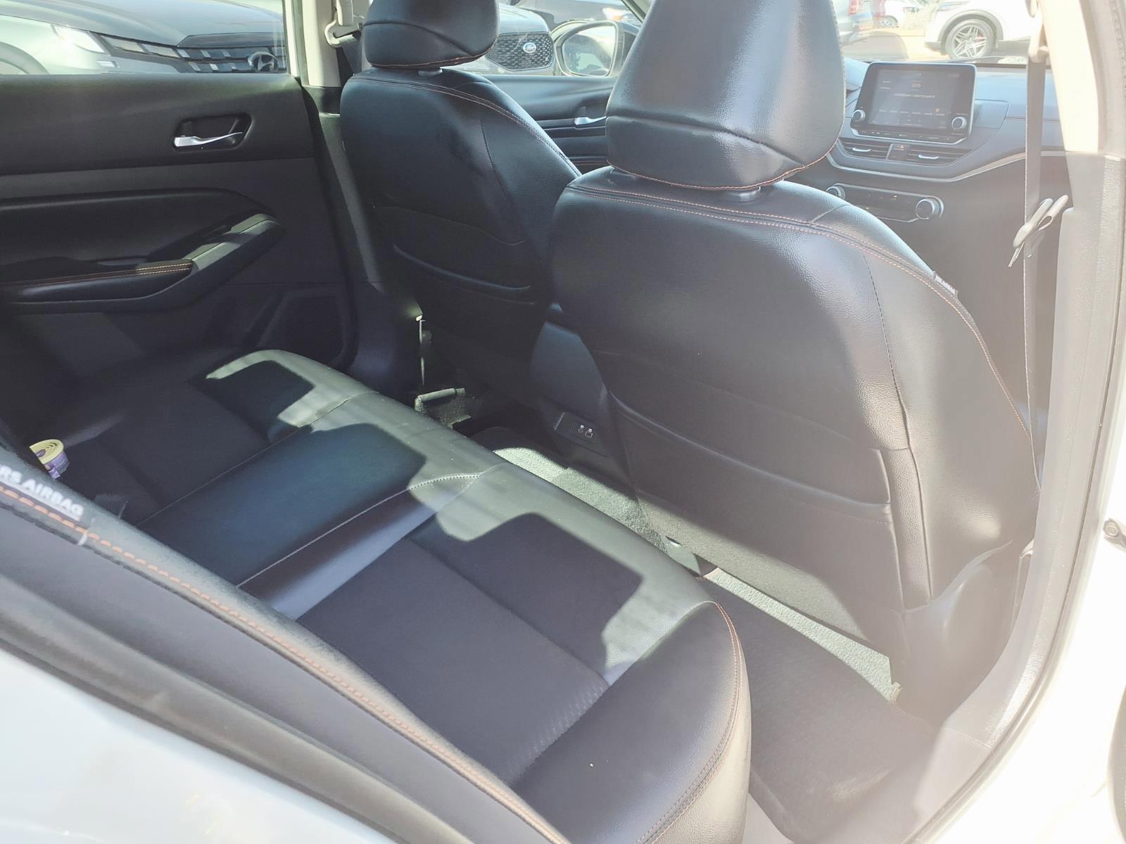 Used 2019 Nissan Altima 2.5 SR w/ SR Premium Package image 13