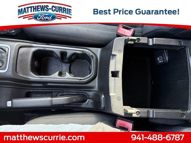 Used 2019 Jeep Wrangler Sport S image 19