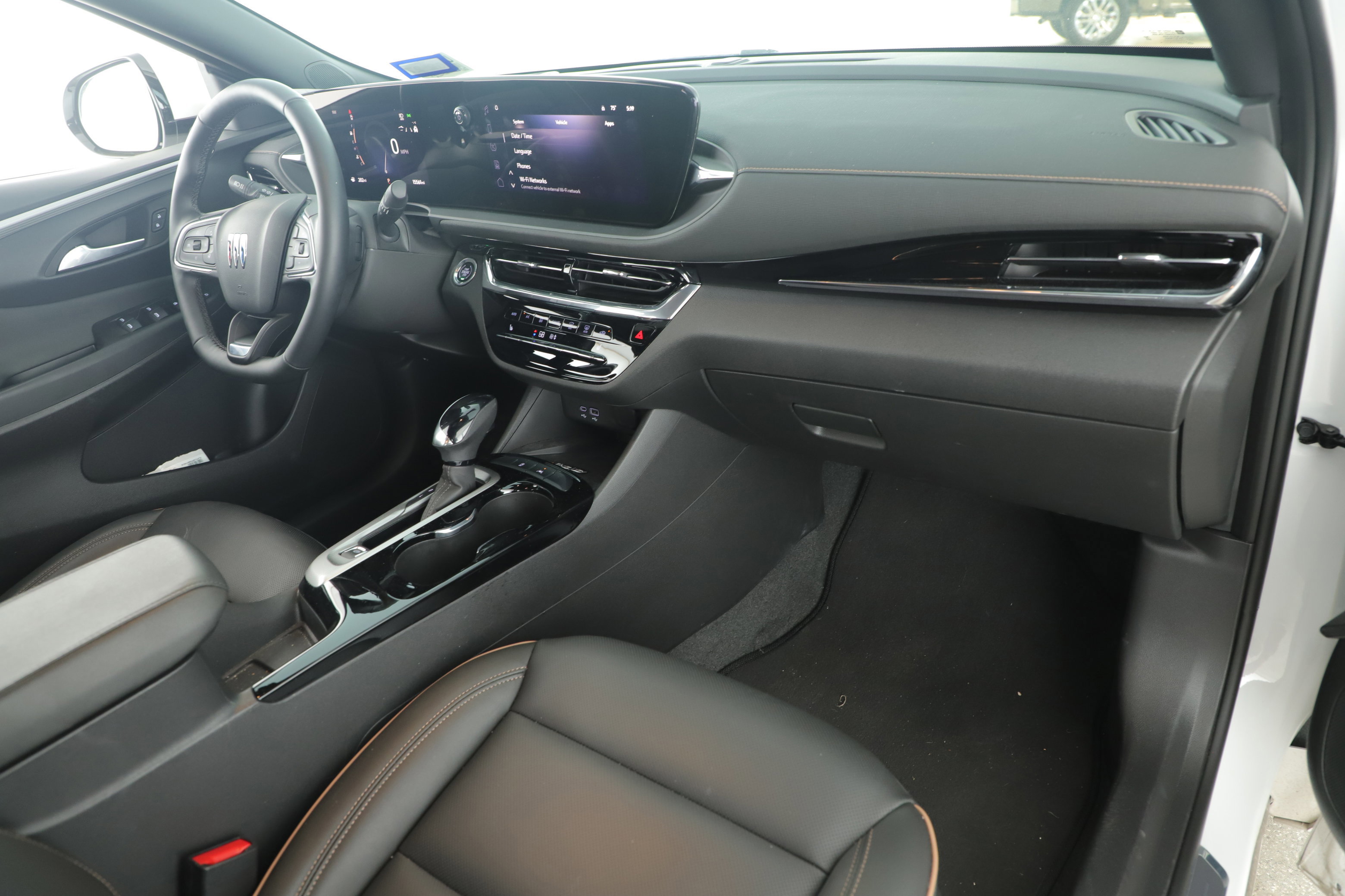 Used 2025 Buick Envista Avenir image 17