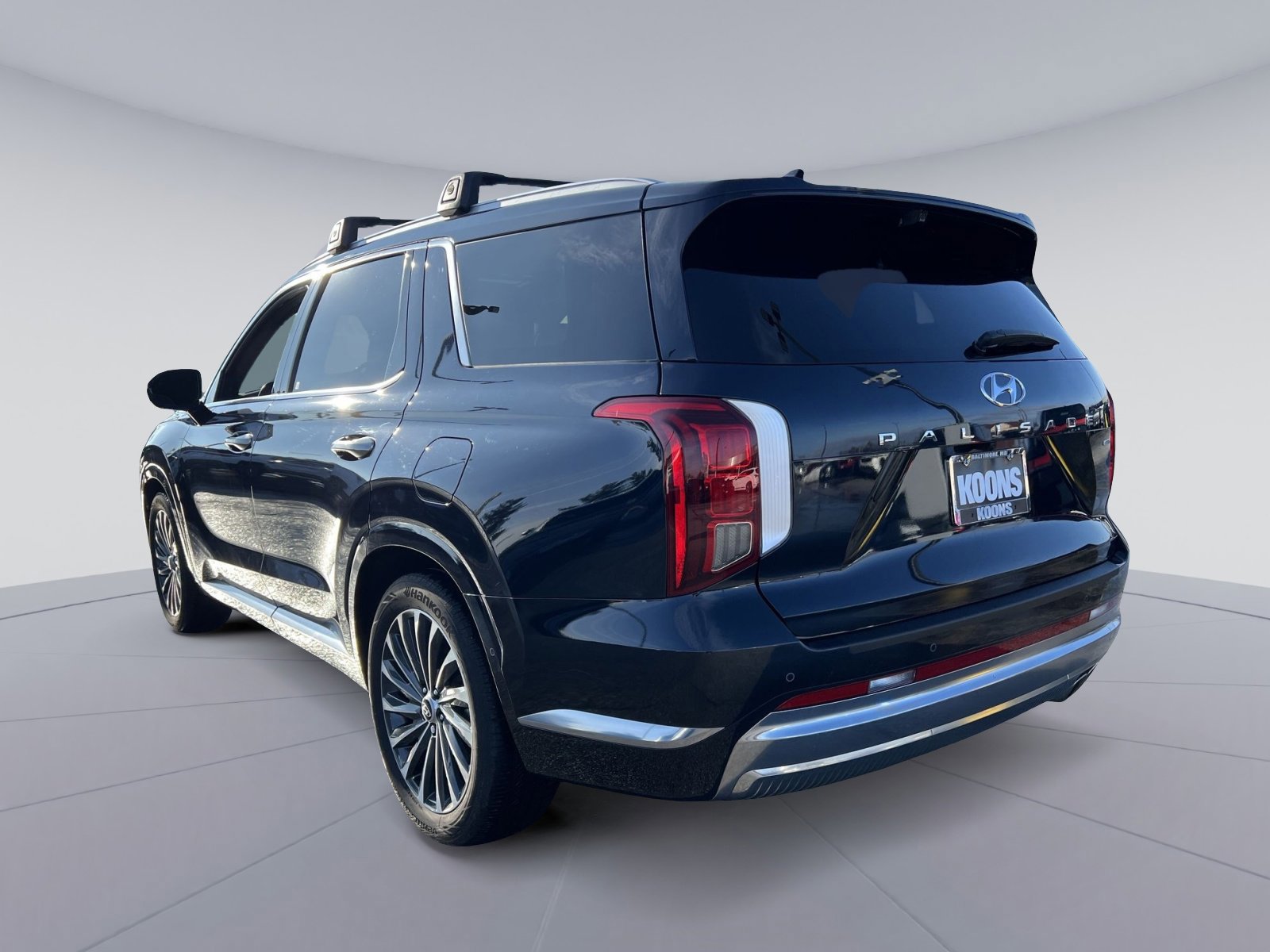 Used 2024 Hyundai Palisade Calligraphy image 5