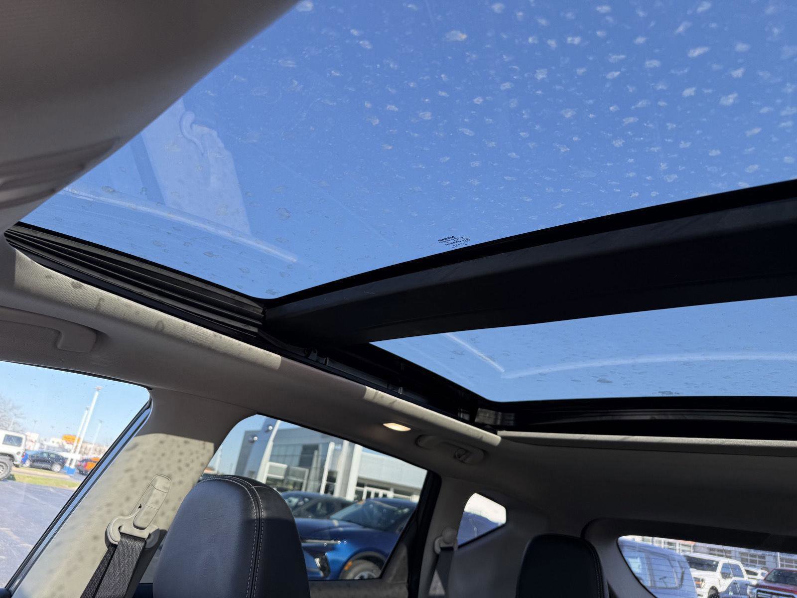 Used 2023 Nissan Murano SL image 10