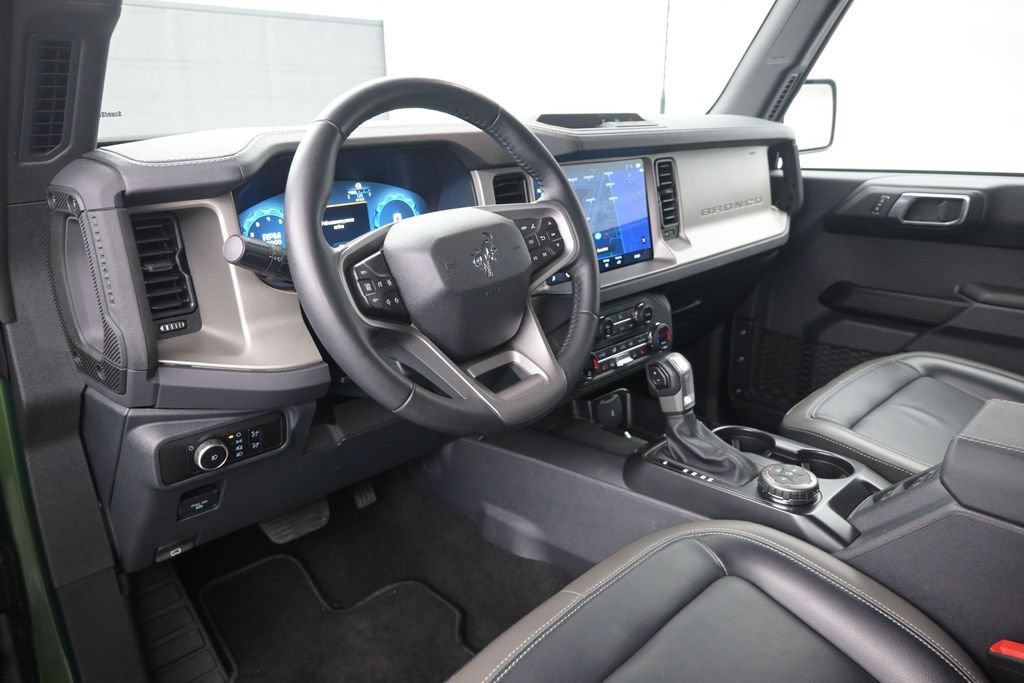 Certified 2025 Ford Bronco Outer Banks AWD/4WD image 17