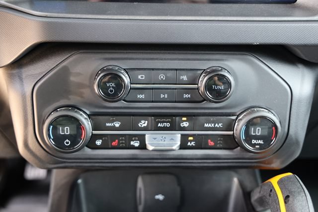 Certified 2024 Ford Bronco Badlands AWD/4WD image 19