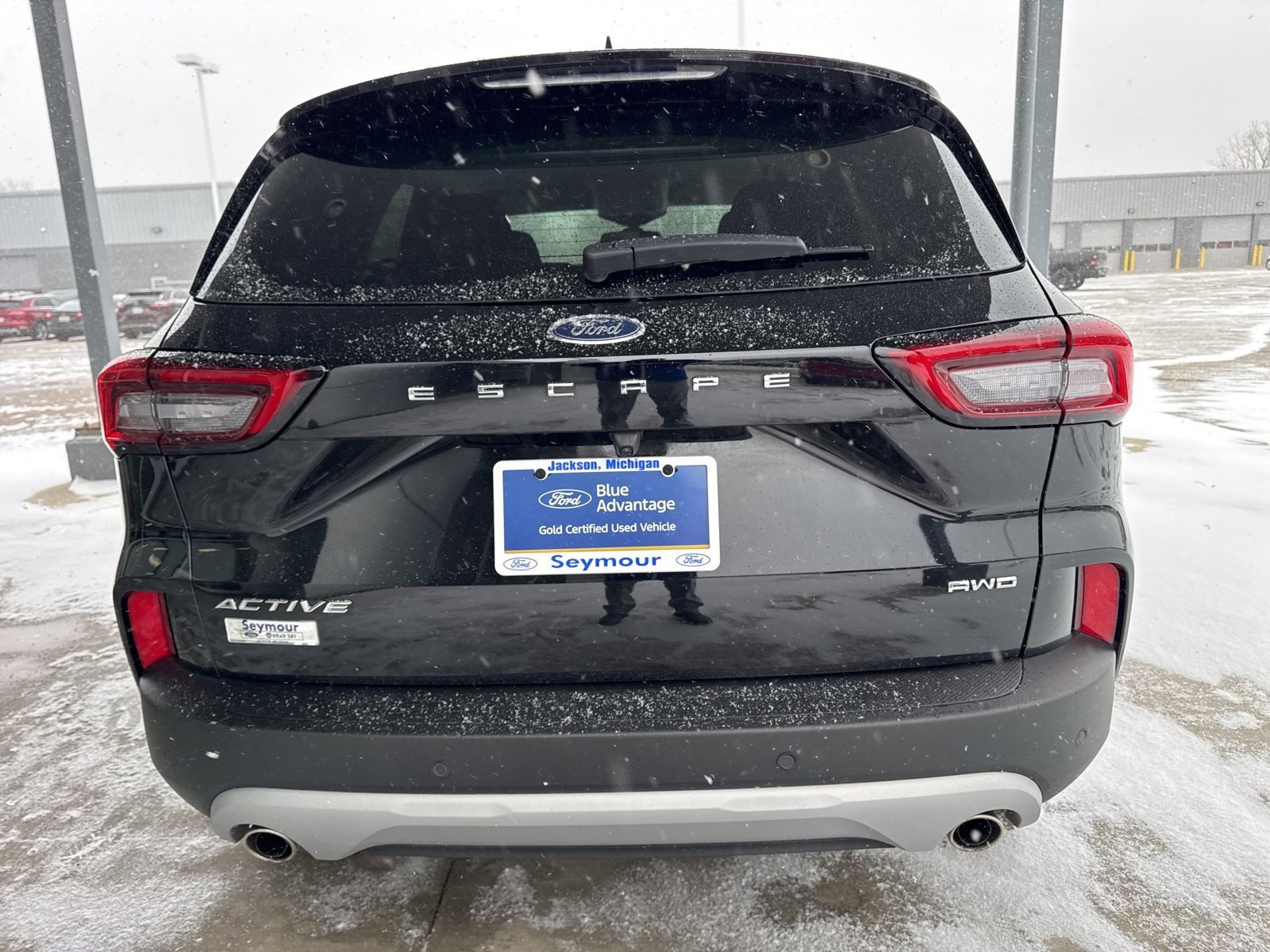 Certified 2023 Ford Escape Active w/ Tech Pack #2 image 3