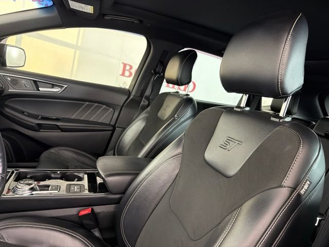 Certified 2019 Ford Edge ST w/ Equipment Group 401A AWD/4WD image 11