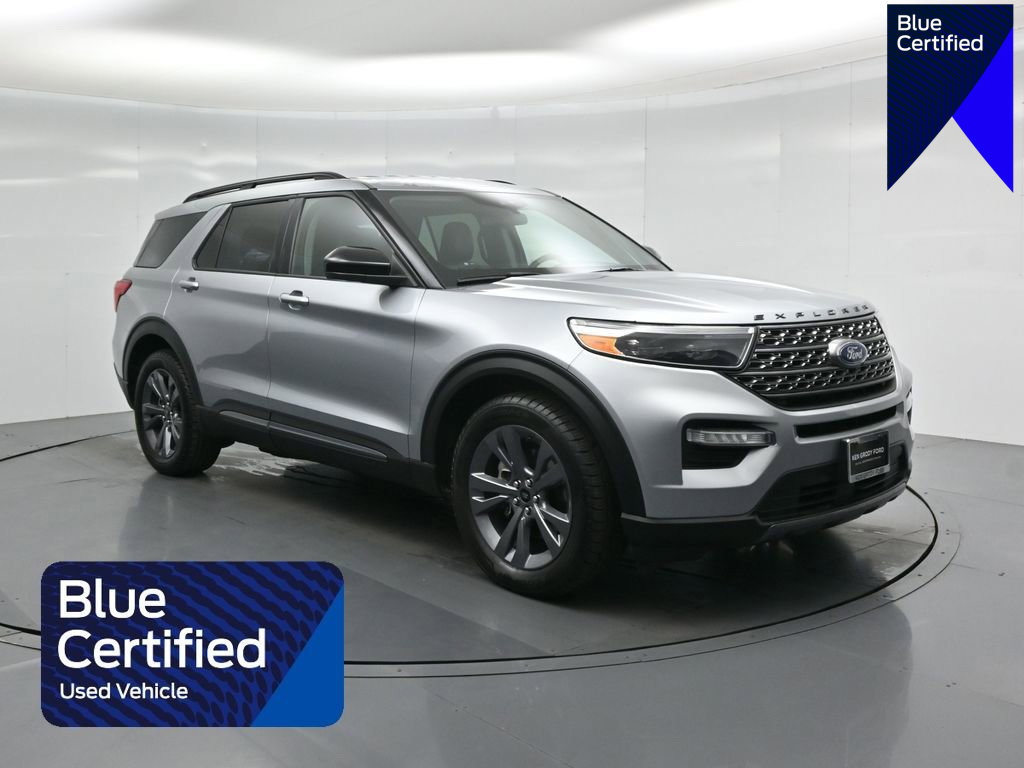 Certified 2022 Ford Explorer XLT w/ Equipment Group 202A