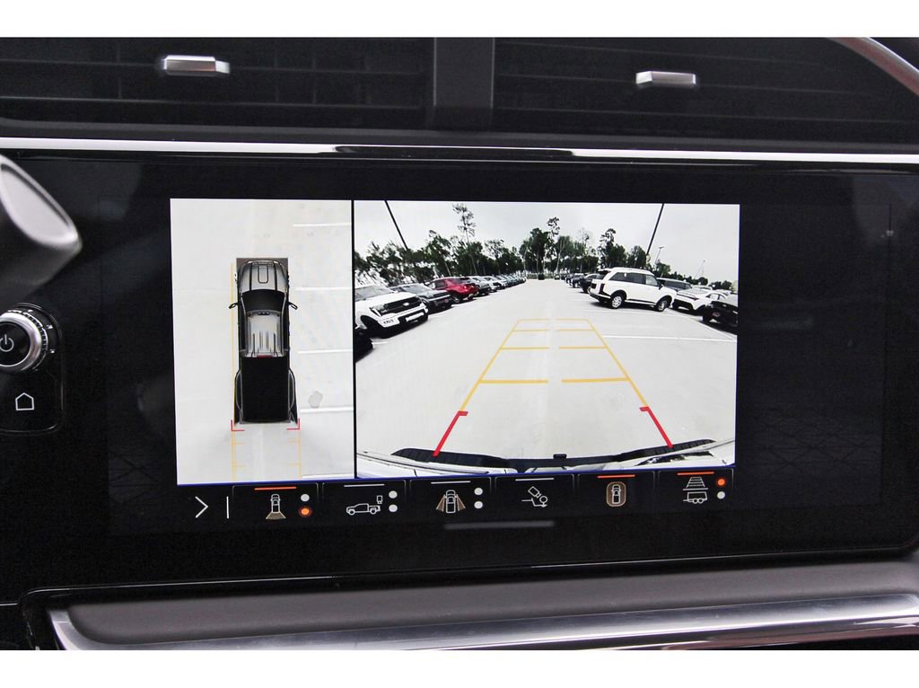 Used 2024 GMC Sierra 3500 Denali Ultimate AWD/4WD image 26