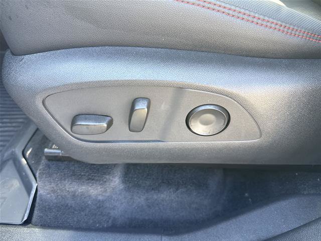 Used 2026 Chevrolet Traverse RS w/ LPO, Floor Liner Package FWD image 27